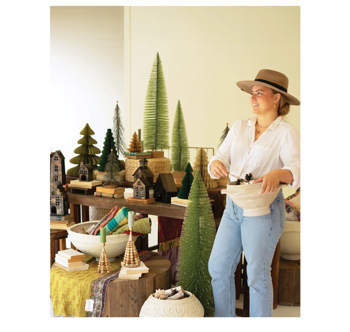 Create a unique Holiday display with Kalalou!